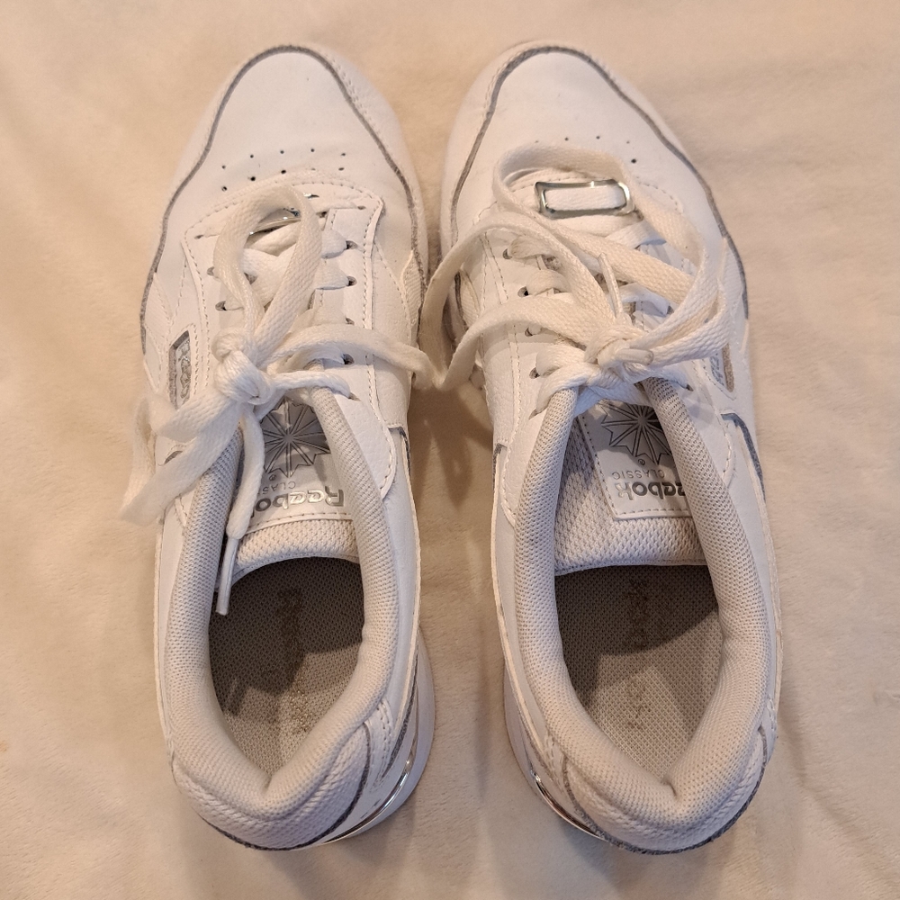 Womens Reebok Classics